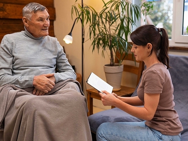 How to Tell When a Senior May Need a Little More Daily Support